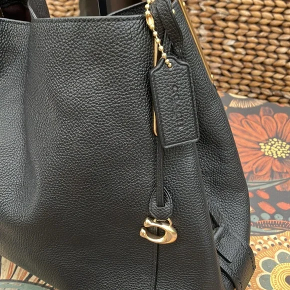 NIB - Coach Dalton 31 Polished Black Pebbled Leather Satchel 73545 - Picture 3 of 13